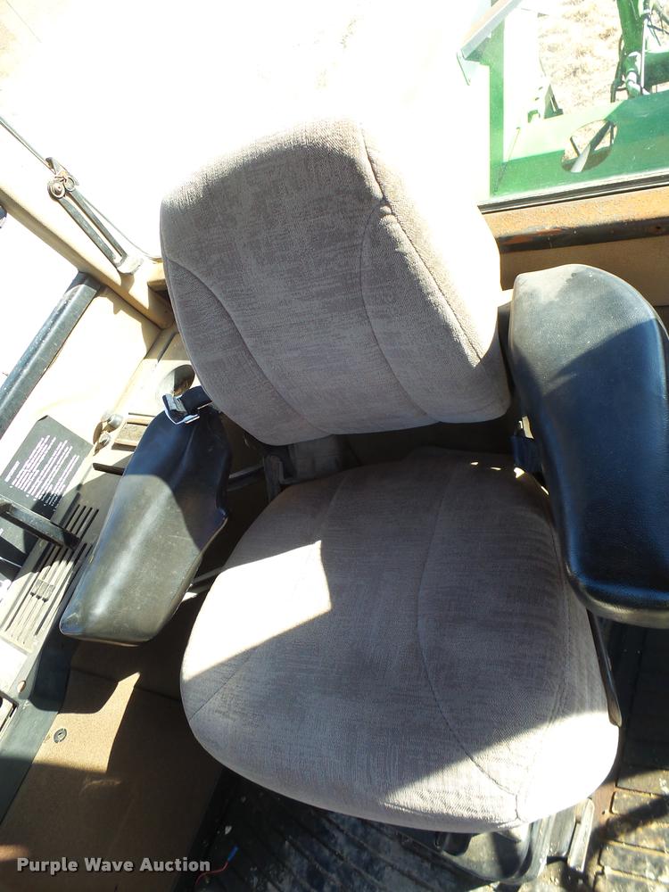 image for item DB2410 1991 John Deere 8760 4WD tractor