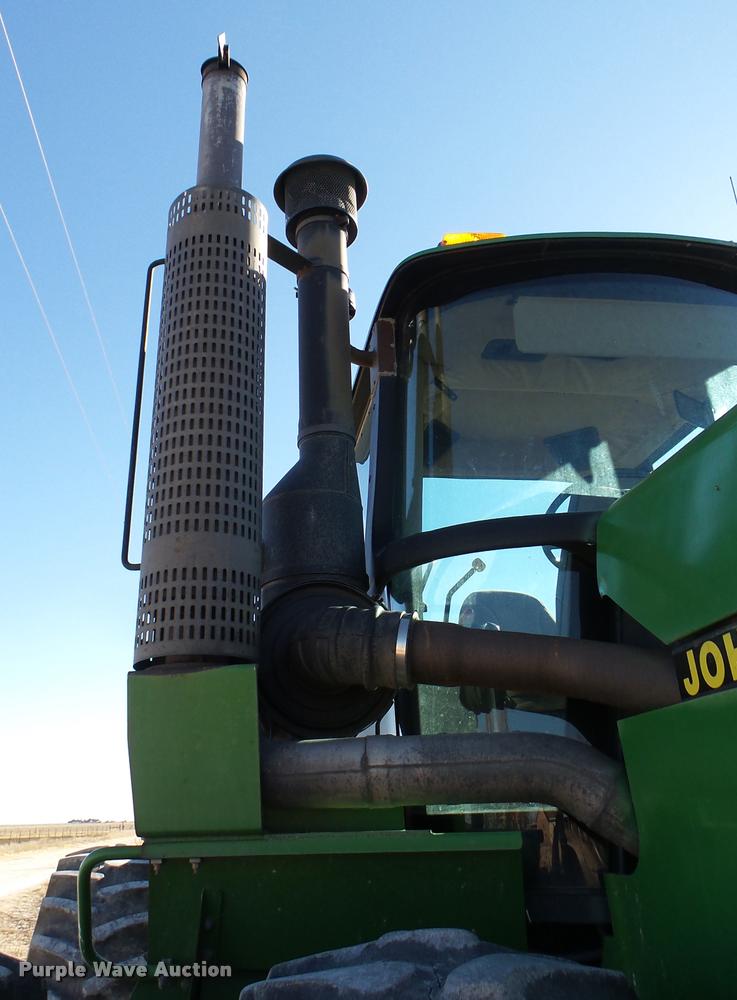 image for item DB2410 1991 John Deere 8760 4WD tractor