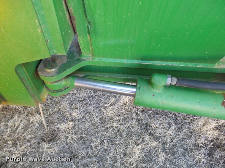 image for item DB2410 1991 John Deere 8760 4WD tractor