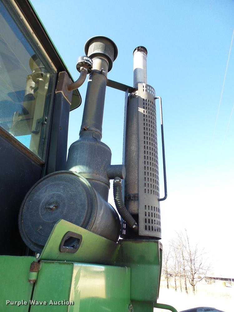 image for item DB2410 1991 John Deere 8760 4WD tractor