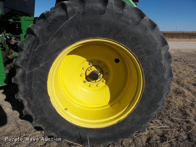 image for item DB2410 1991 John Deere 8760 4WD tractor