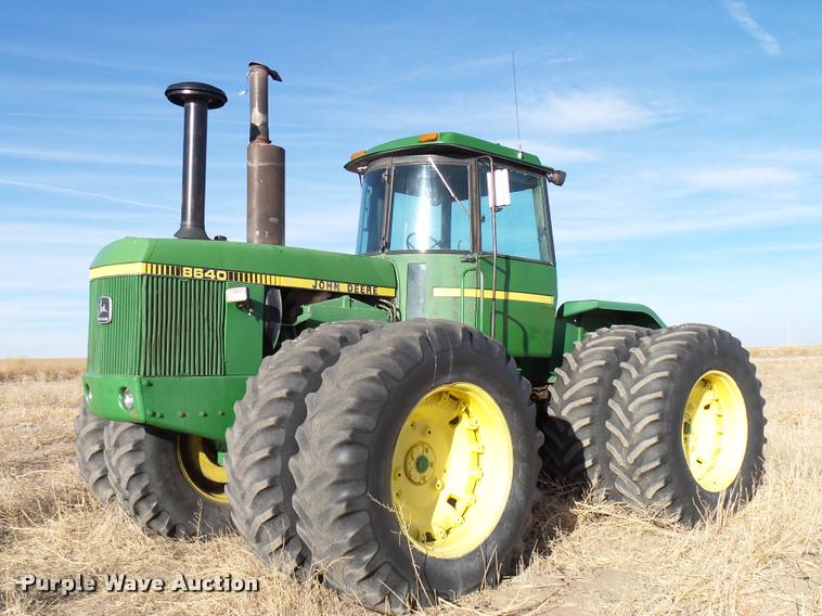 image for item DB2411 1981 John Deere 8640H 4WD tractor