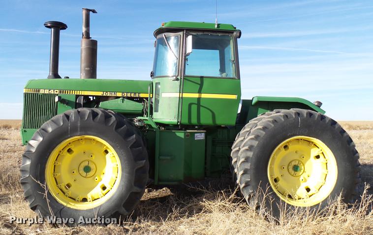 image for item DB2411 1981 John Deere 8640H 4WD tractor