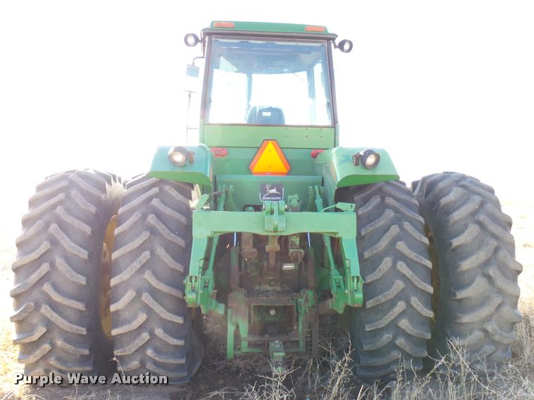 image for item DB2411 1981 John Deere 8640H 4WD tractor
