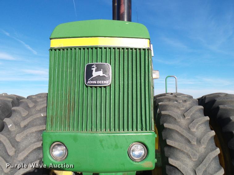 image for item DB2411 1981 John Deere 8640H 4WD tractor