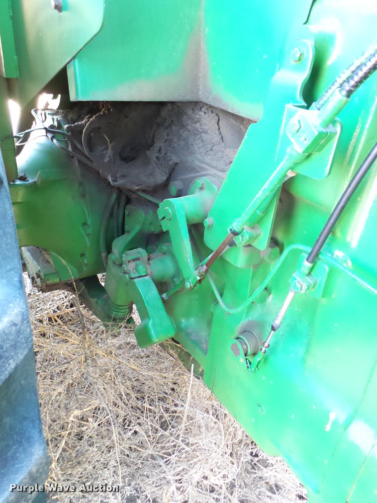 image for item DB2411 1981 John Deere 8640H 4WD tractor