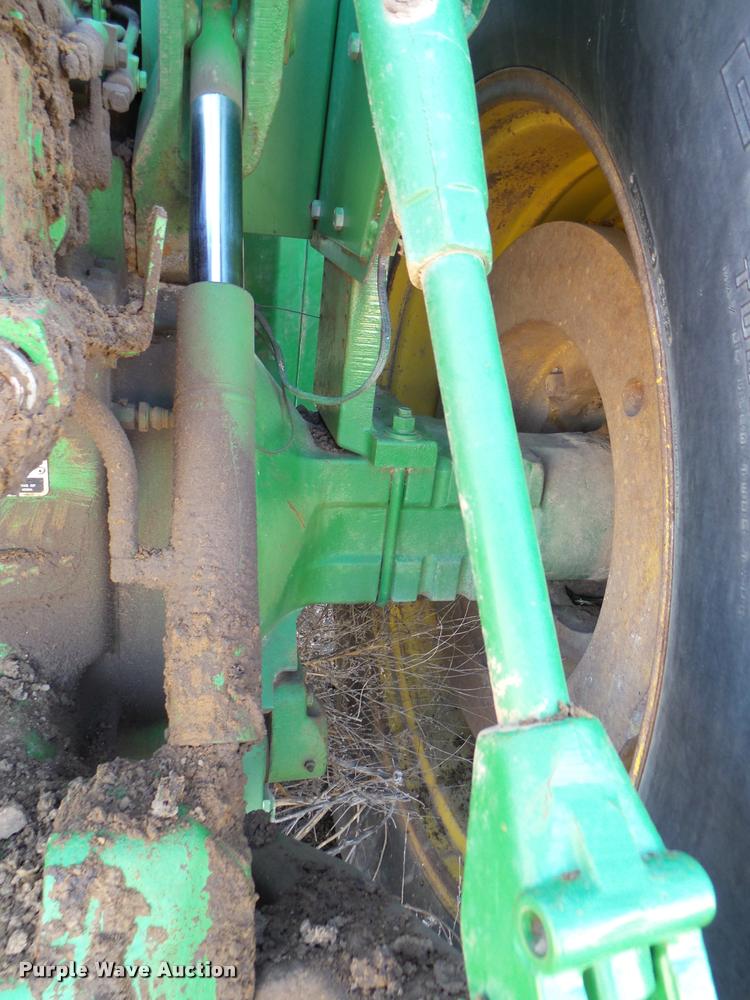 image for item DB2411 1981 John Deere 8640H 4WD tractor