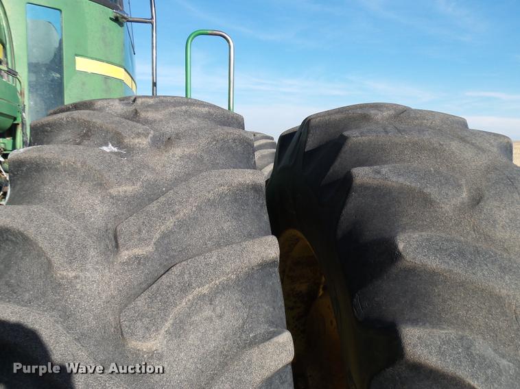 image for item DB2411 1981 John Deere 8640H 4WD tractor