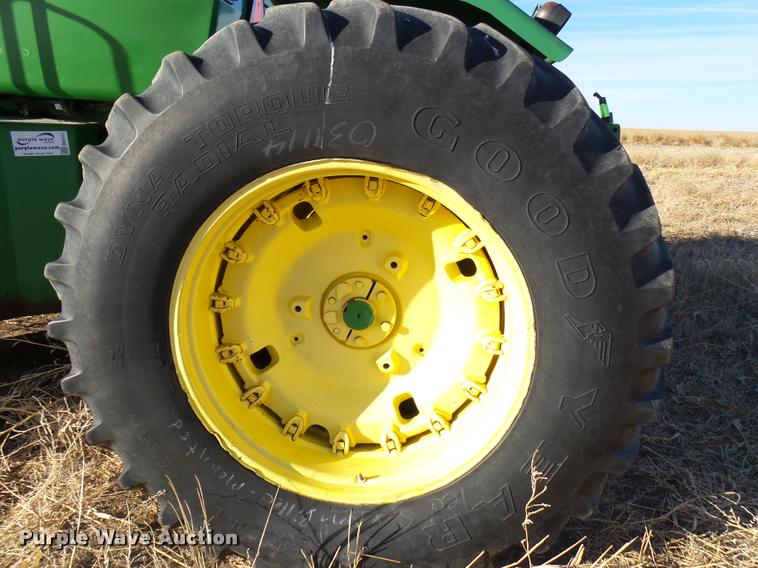 image for item DB2411 1981 John Deere 8640H 4WD tractor