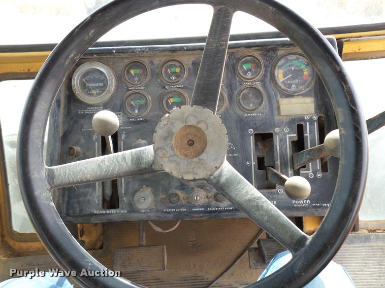 image for item DB2416 1972 Case 2470 4WD tractor