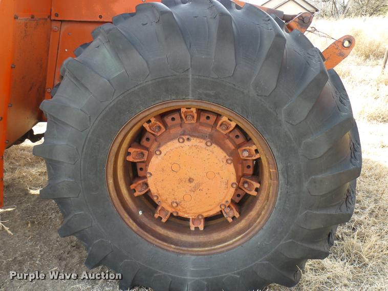 image for item DB2416 1972 Case 2470 4WD tractor