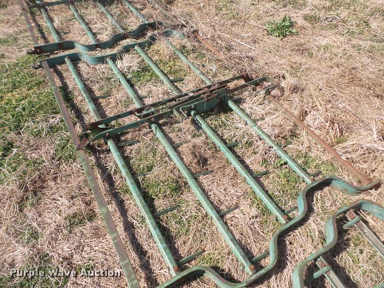 image for item DC9142 John Deere drag harrow