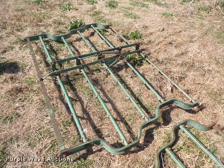 image for item DC9142 John Deere drag harrow
