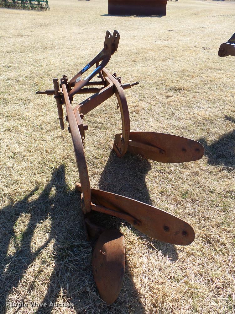 Dearborn 10 plow in Guthrie, OK Item DG9545 sold Purple Wave