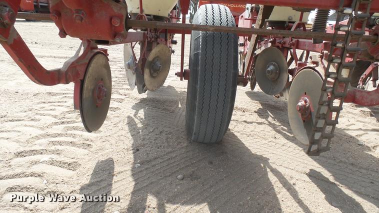 image for item DQ9802 International 56 planter