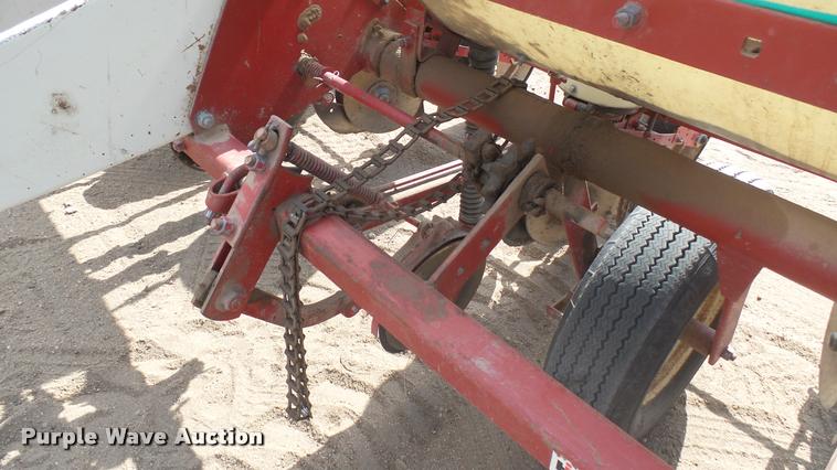 image for item DQ9802 International 56 planter