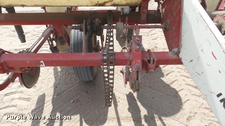 image for item DQ9802 International 56 planter