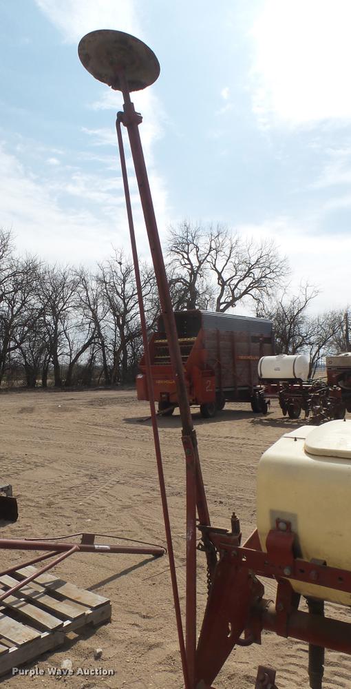 image for item DQ9802 International 56 planter