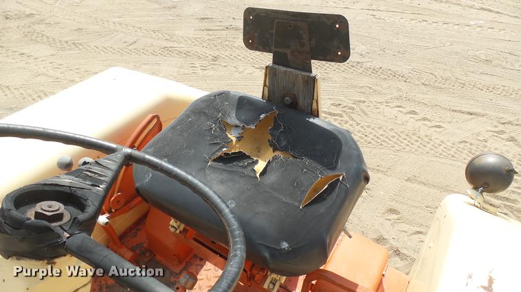 image for item DQ9807 Case 730 tractor