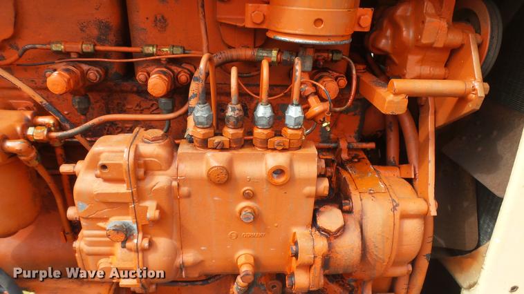 image for item DQ9807 Case 730 tractor