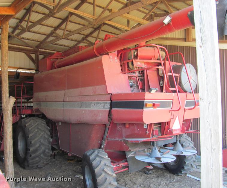 image for item DT9648 Case IH 2188 combine