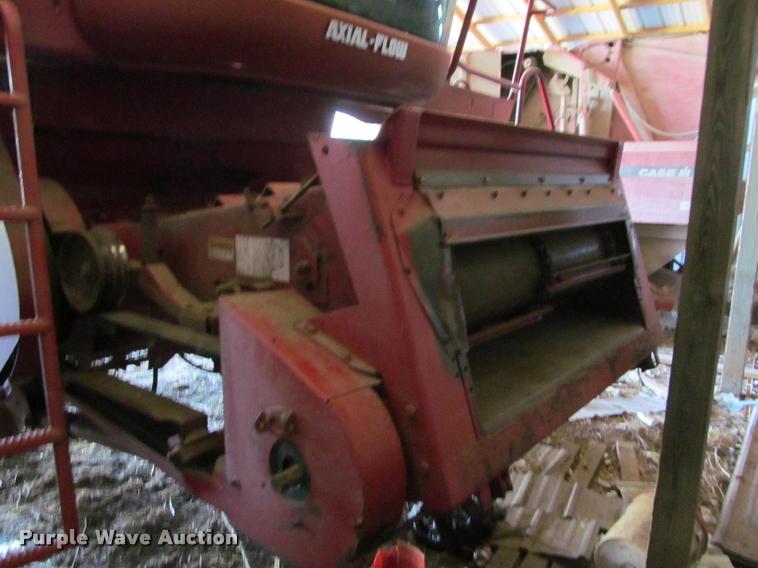 image for item DT9648 Case IH 2188 combine