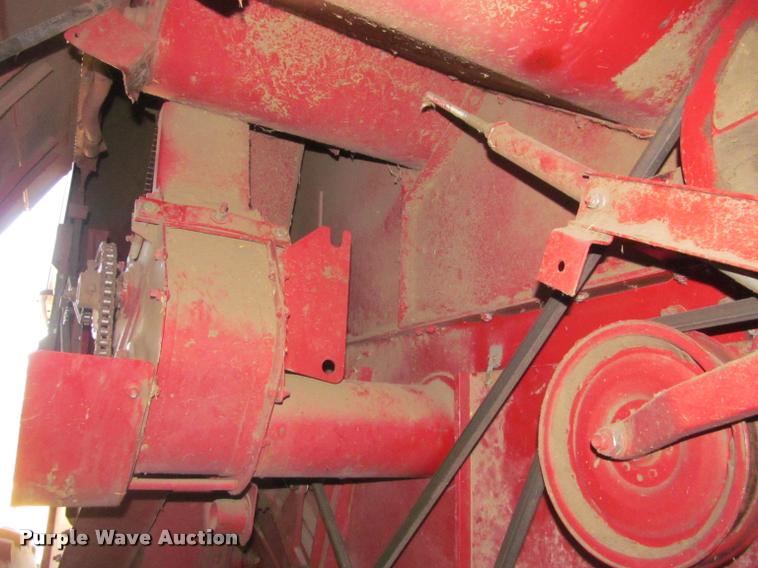 image for item DT9648 Case IH 2188 combine