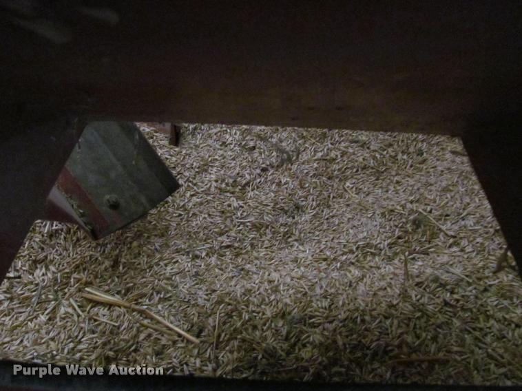 image for item DT9648 Case IH 2188 combine