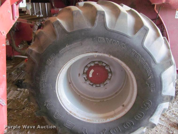 image for item DT9648 Case IH 2188 combine