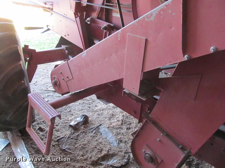 image for item DT9648 Case IH 2188 combine