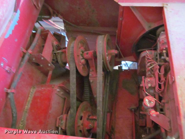 image for item DT9648 Case IH 2188 combine