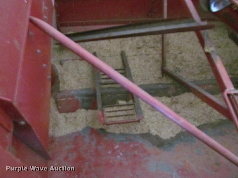 image for item DT9648 Case IH 2188 combine