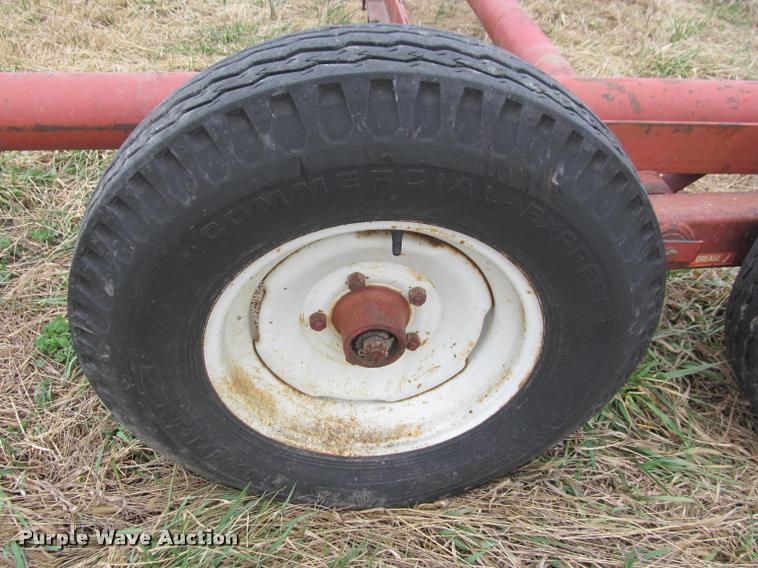 image for item DT9655 Donahue implement trailer