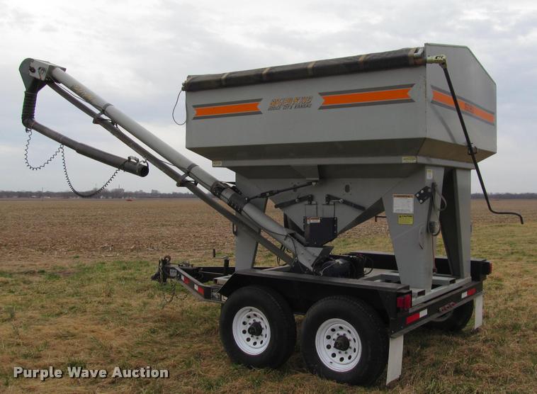 image for item DT9656 2004 CrustBuster 160ST seed tender