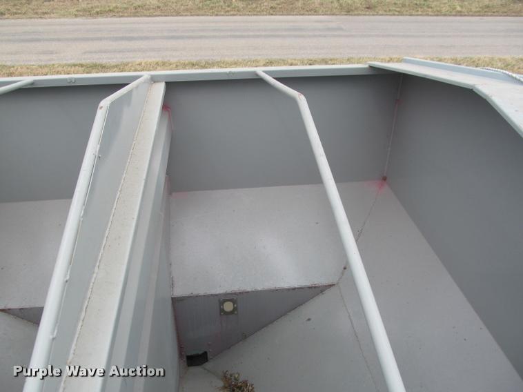 image for item DT9656 2004 CrustBuster 160ST seed tender