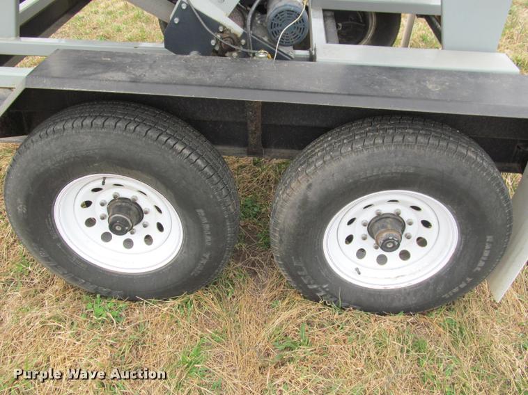 image for item DT9656 2004 CrustBuster 160ST seed tender