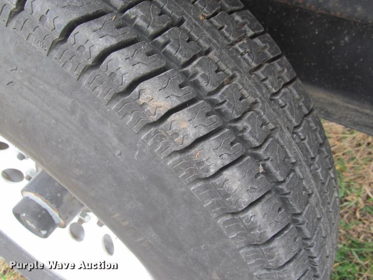 image for item DT9656 2004 CrustBuster 160ST seed tender