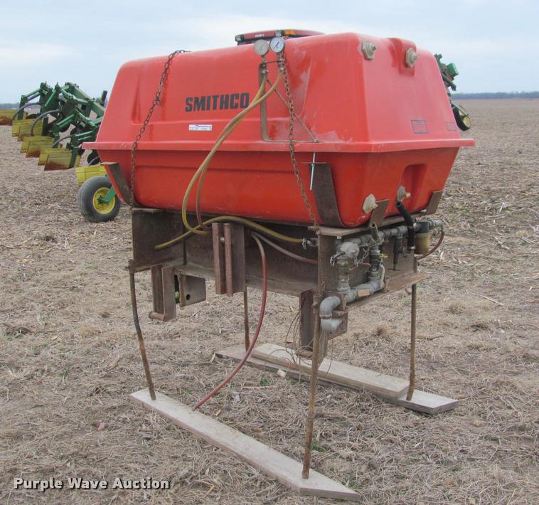 image for item DT9658 Smithco fertilizer tank