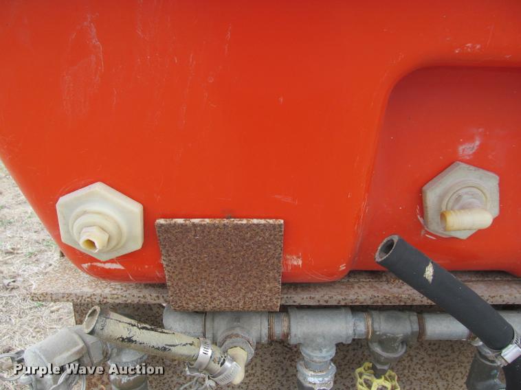 image for item DT9658 Smithco fertilizer tank