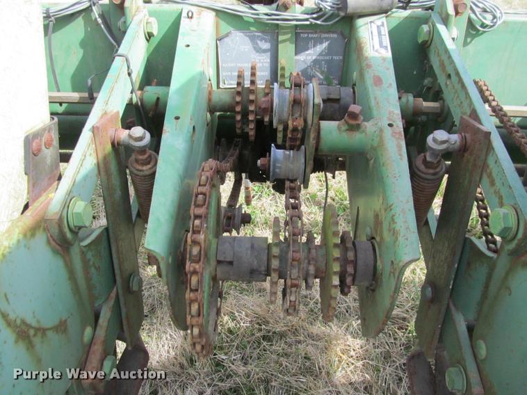 image for item DT9676 John Deere 7000 planter