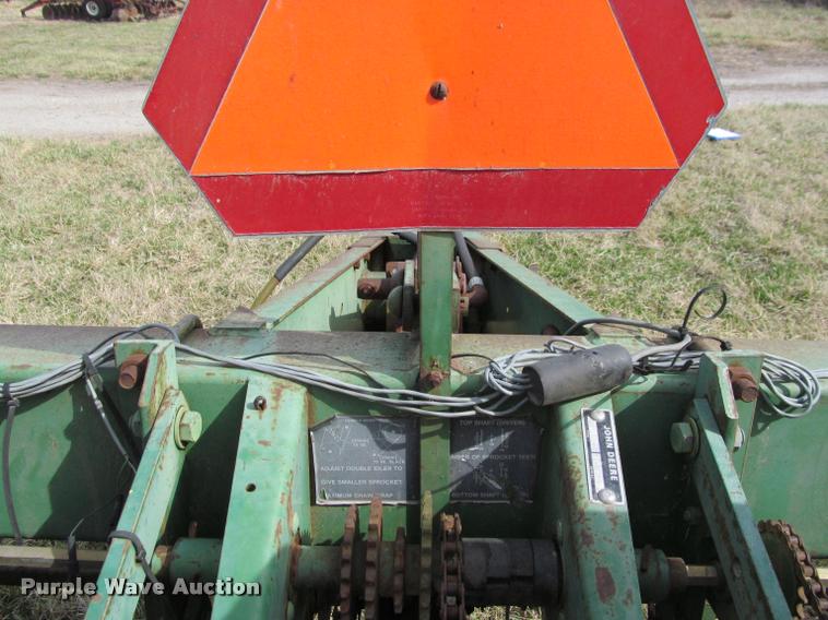 image for item DT9676 John Deere 7000 planter