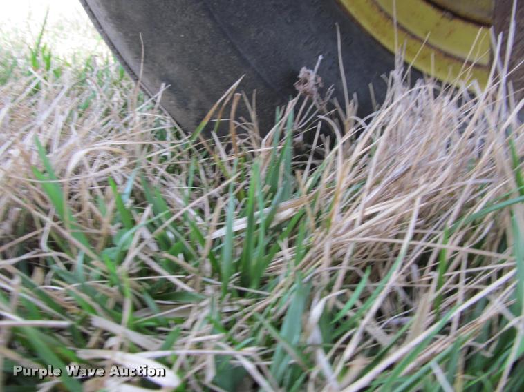 image for item DT9676 John Deere 7000 planter