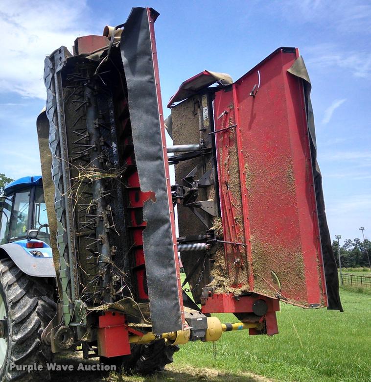 image for item F1461 2007 Vicon triple butterfly disc mowers with frail conditioners