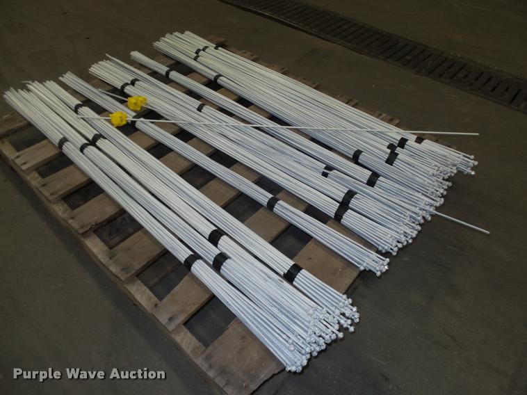 image for item F1576 Approximately 350 50"L hi-carbon spring steel electric fence posts