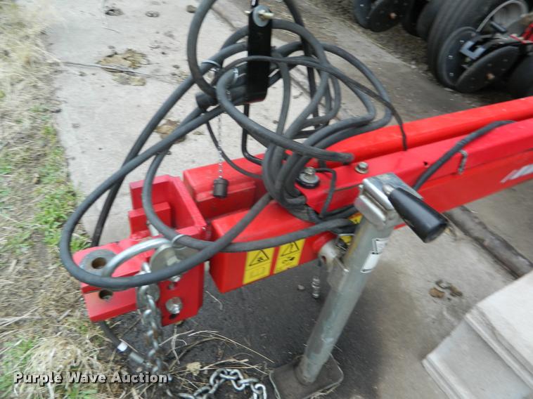 image for item K2701 2013 Massey-Ferguson White 8200 no-till planter