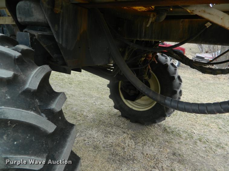 image for item K2702 1991 Wilmar self-propelled sprayer