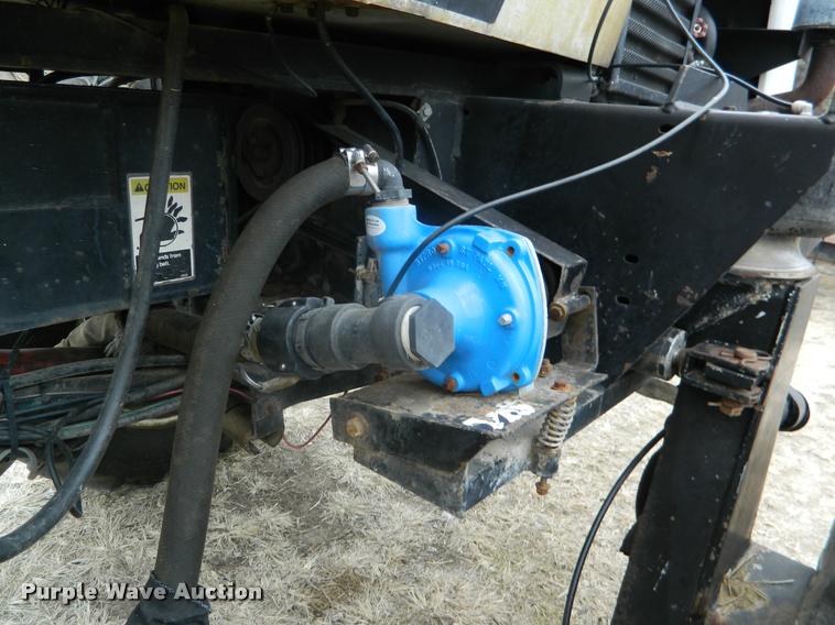 image for item K2702 1991 Wilmar self-propelled sprayer