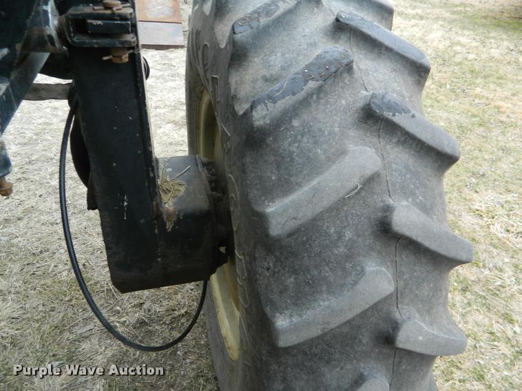 image for item K2702 1991 Wilmar self-propelled sprayer