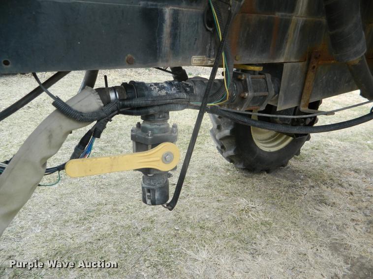 image for item K2702 1991 Wilmar self-propelled sprayer