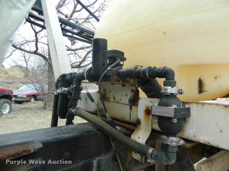 image for item K2702 1991 Wilmar self-propelled sprayer